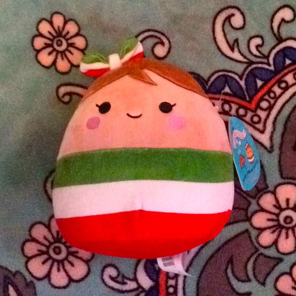 Squishmallow 7.5 Soledad - Picture 1 of 3